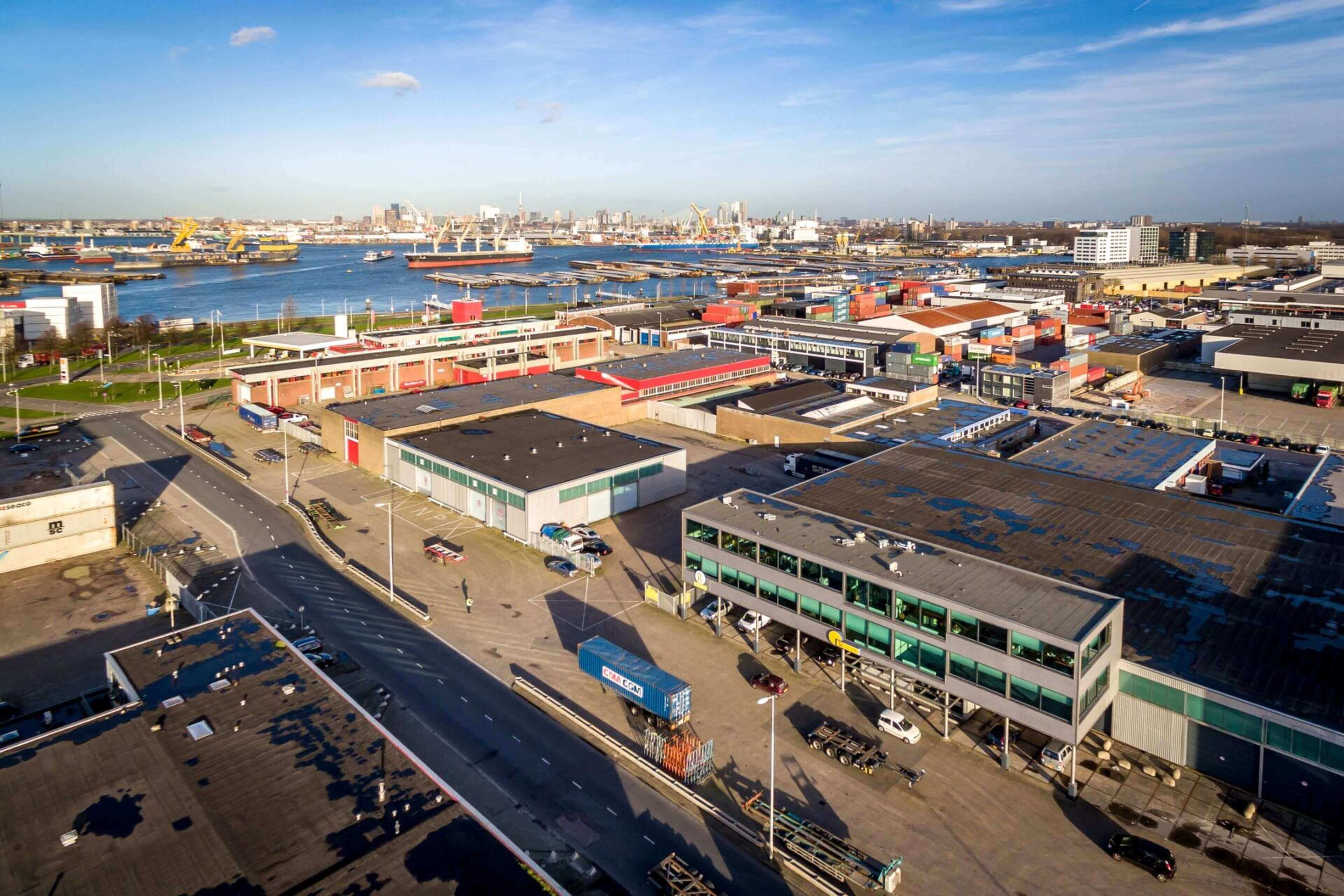 Kantoorruimte Smirnoffweg 22-24 Rotterdam