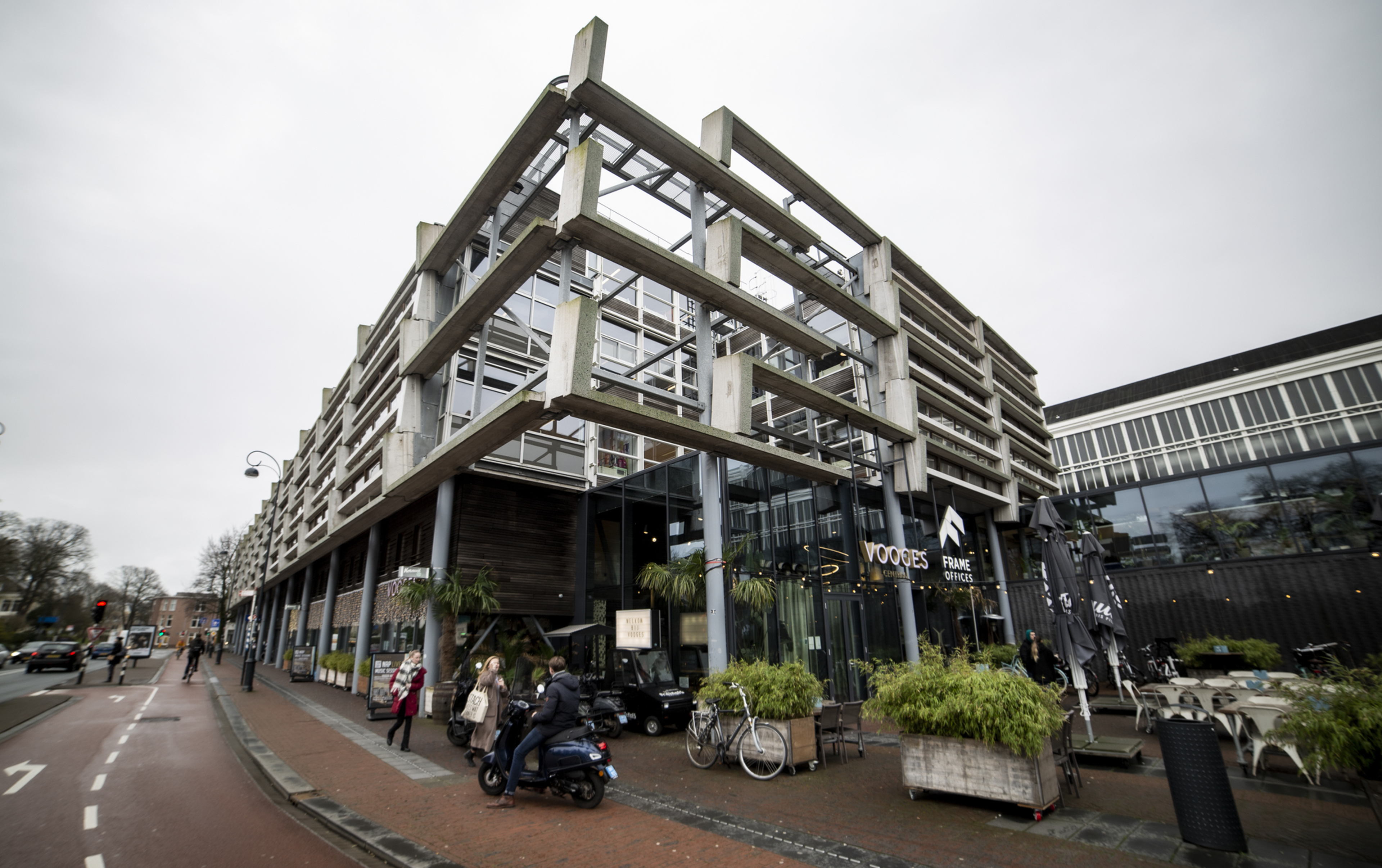 Kantoorruimte Kennemerplein 6-14 Haarlem