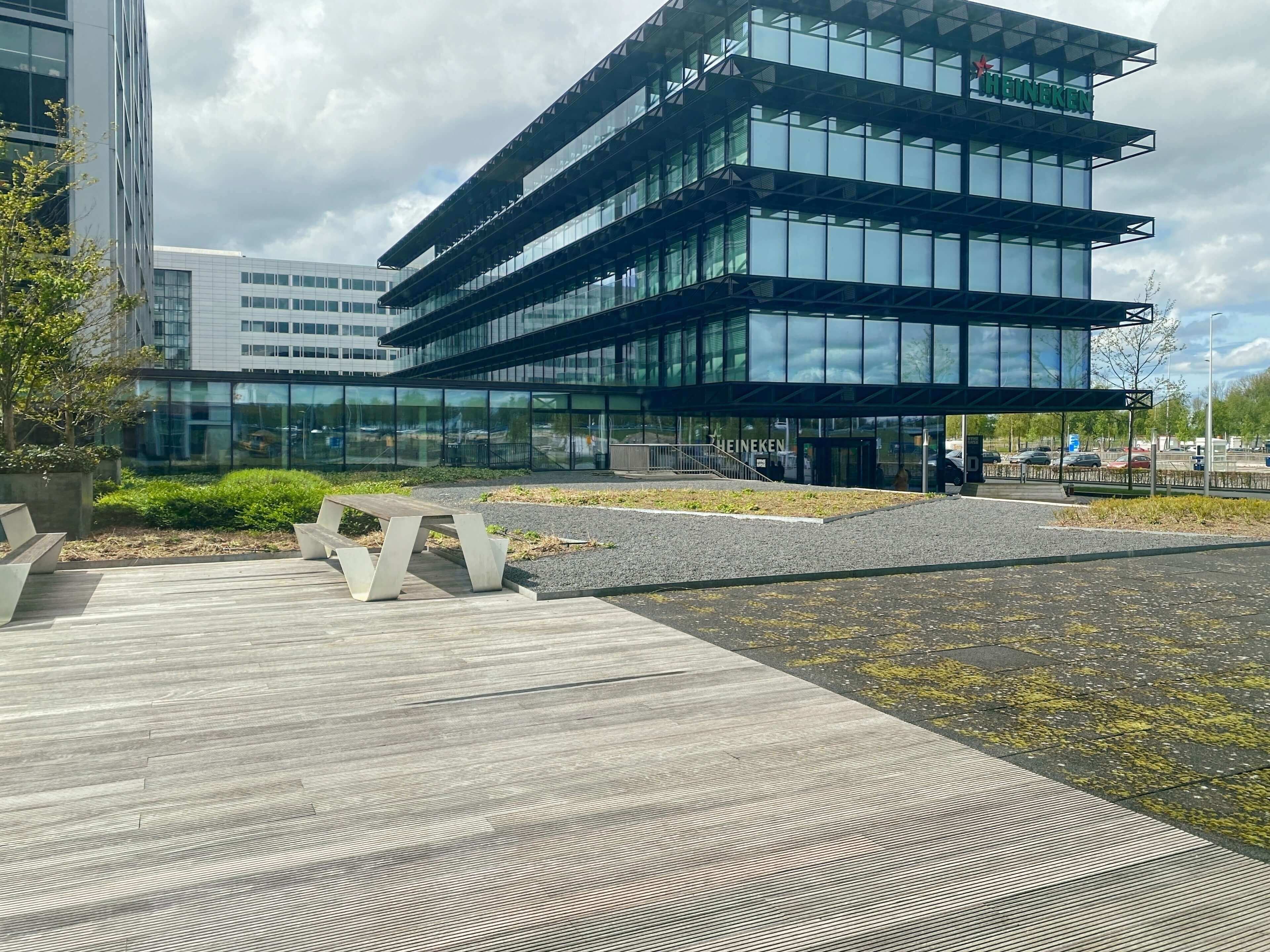 Werkplekken Evert van de Beekstraat 1-104 Amsterdam