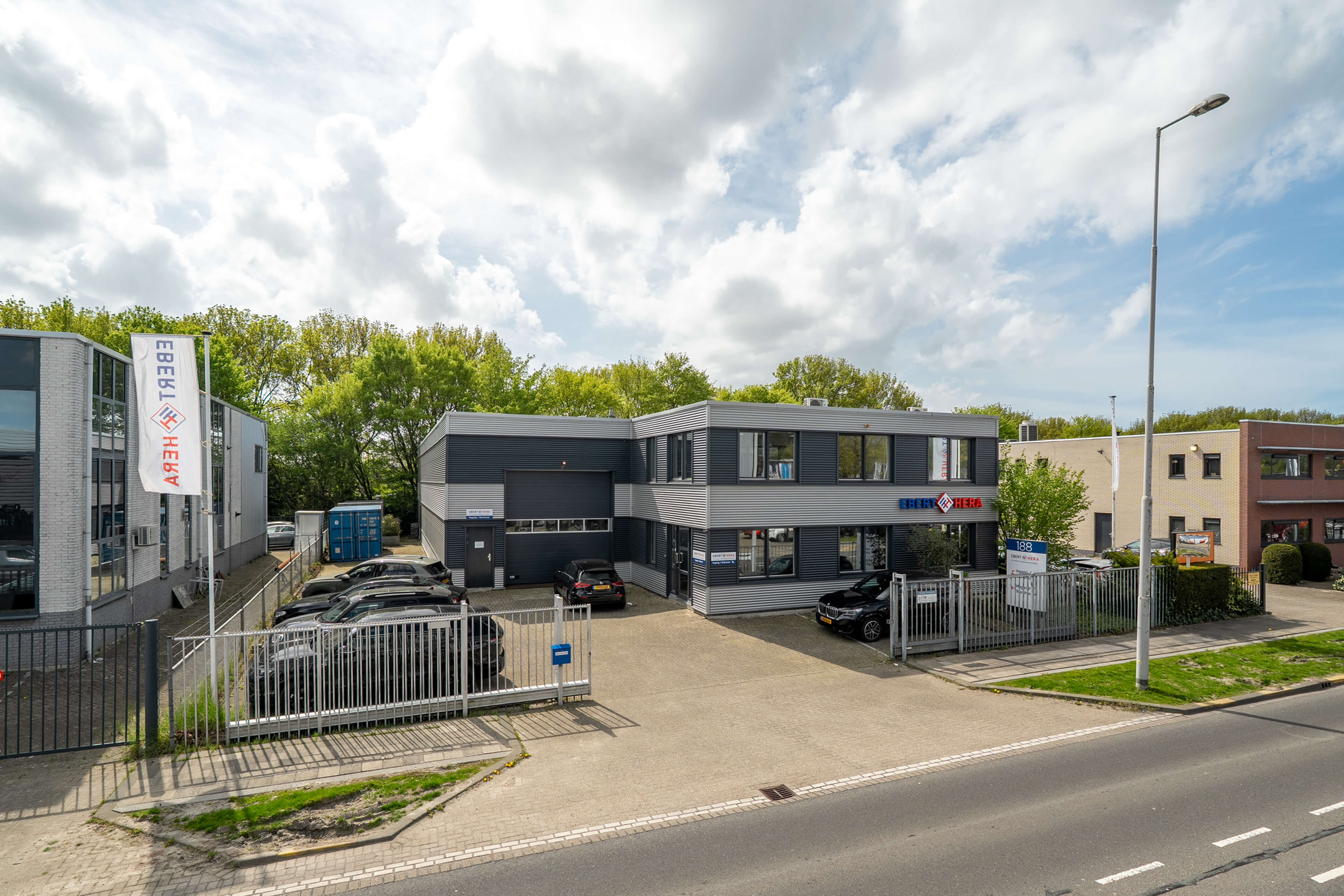 Bedrijfspand Mandenmakerstraat 188 Hoogvliet
