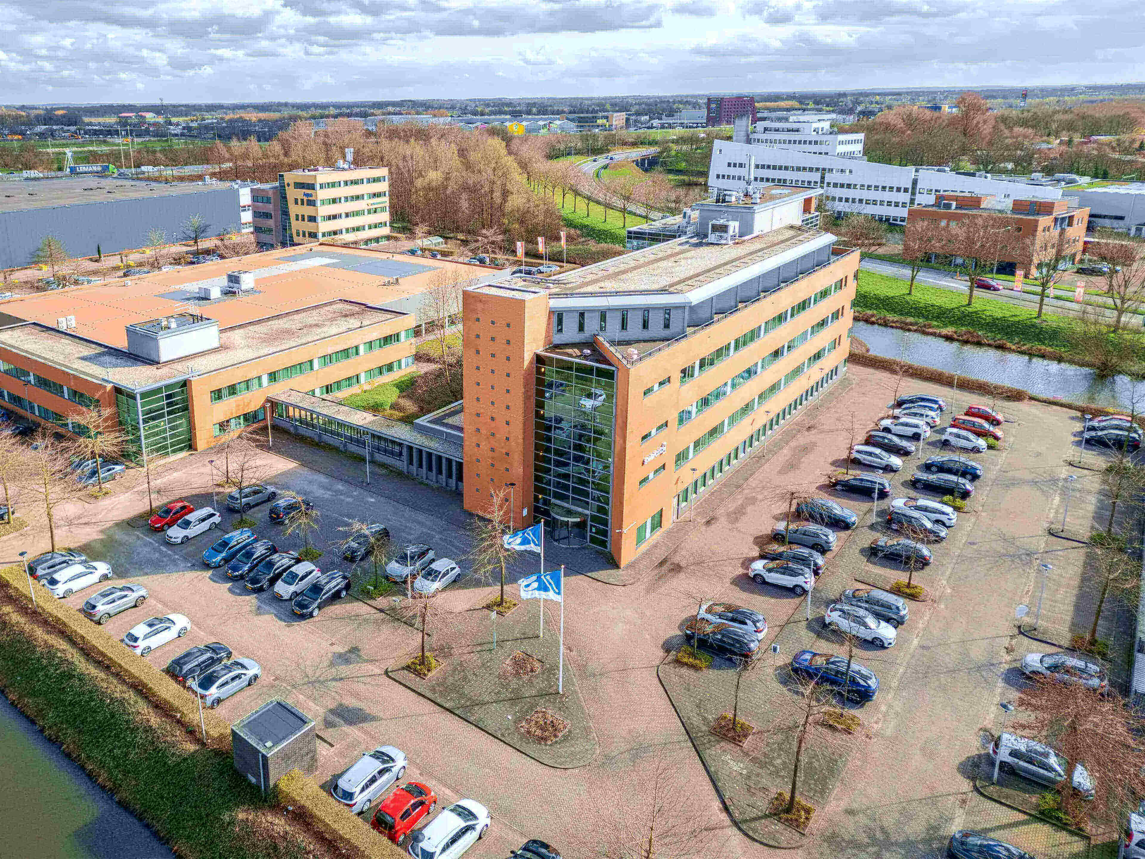 Kantoorruimte Basicweg 16 Amersfoort
