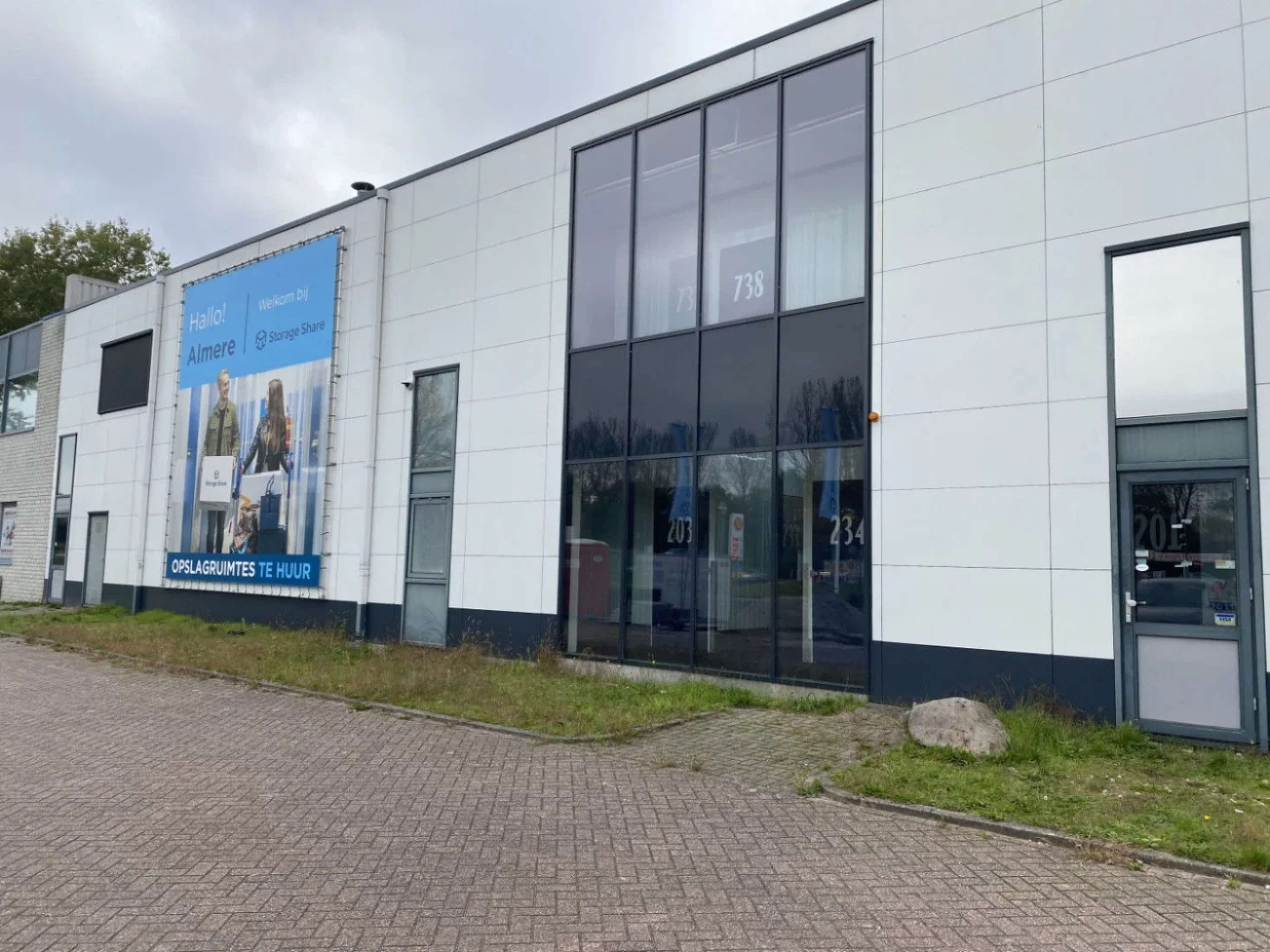 Self storage Zandzuigerstraat 2 Almere