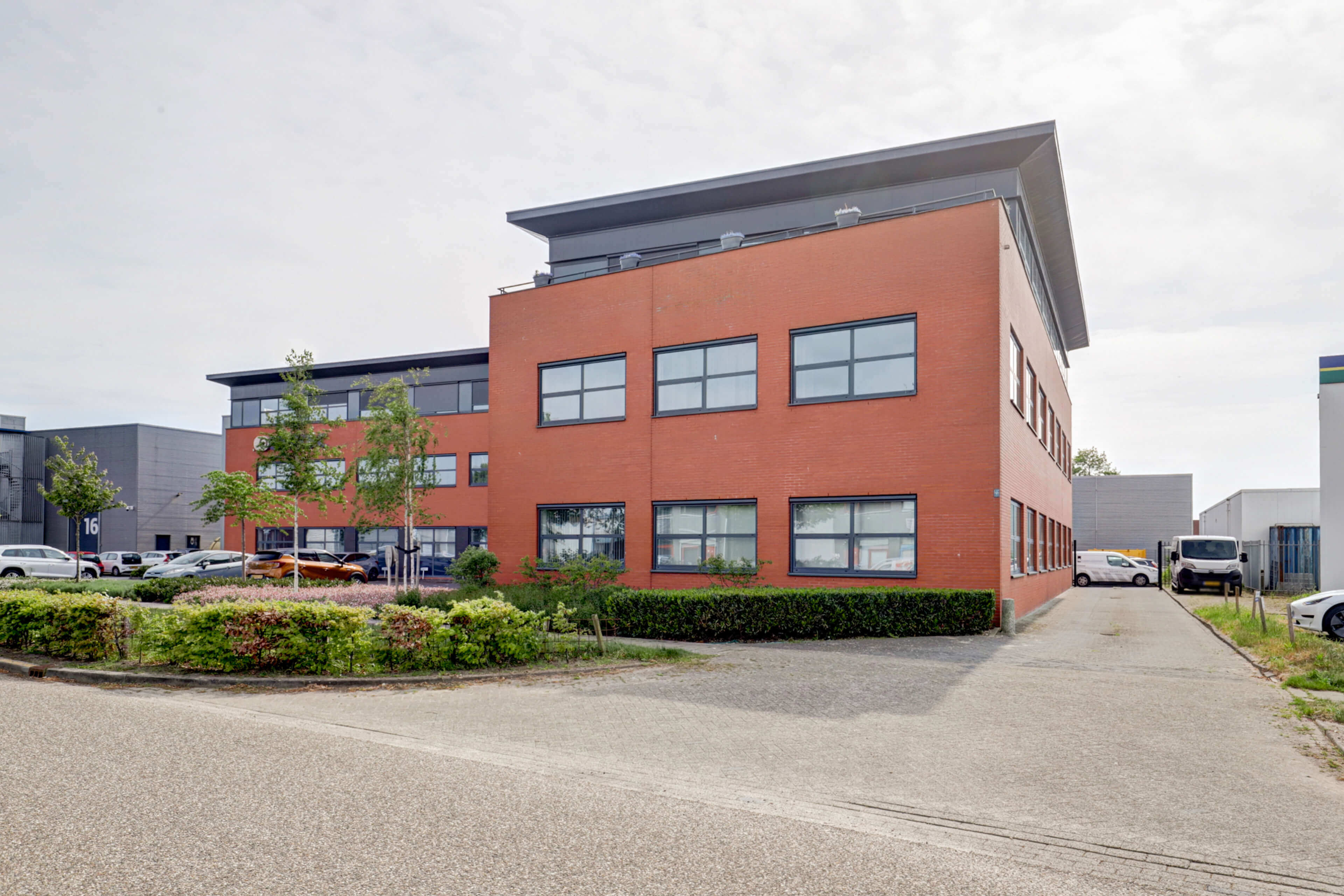 Self storage Jool-Hulstraat 2 Almere