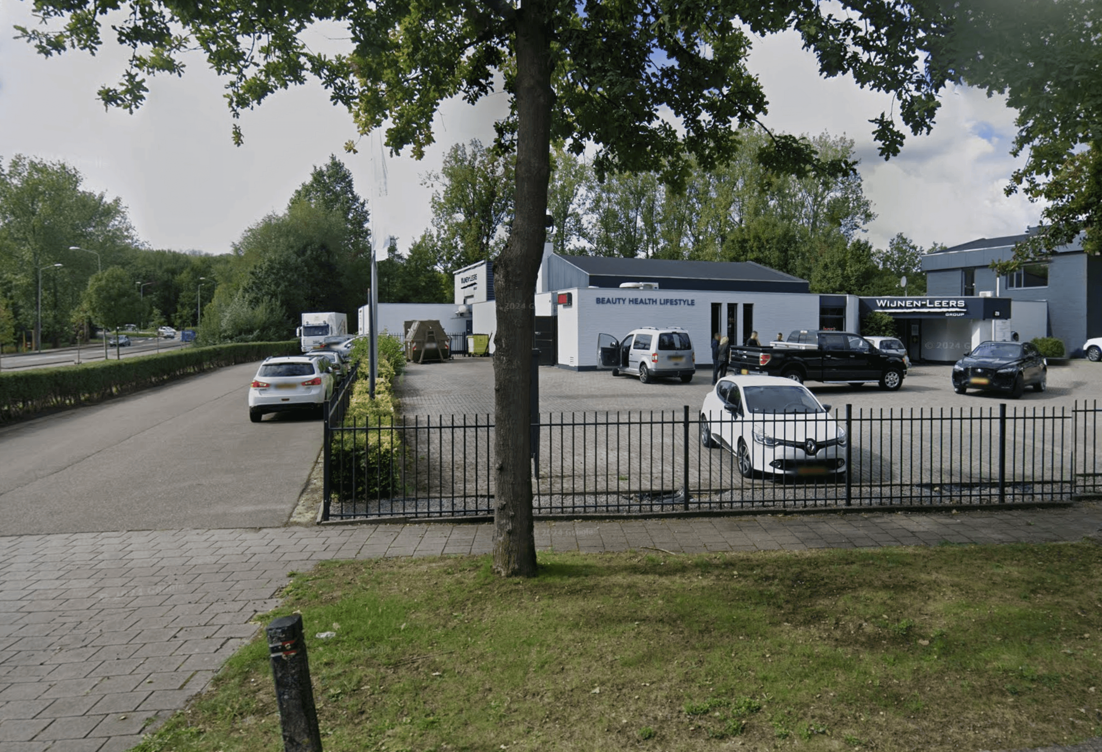 Bedrijfspand Ganzeweide 211 Heerlen