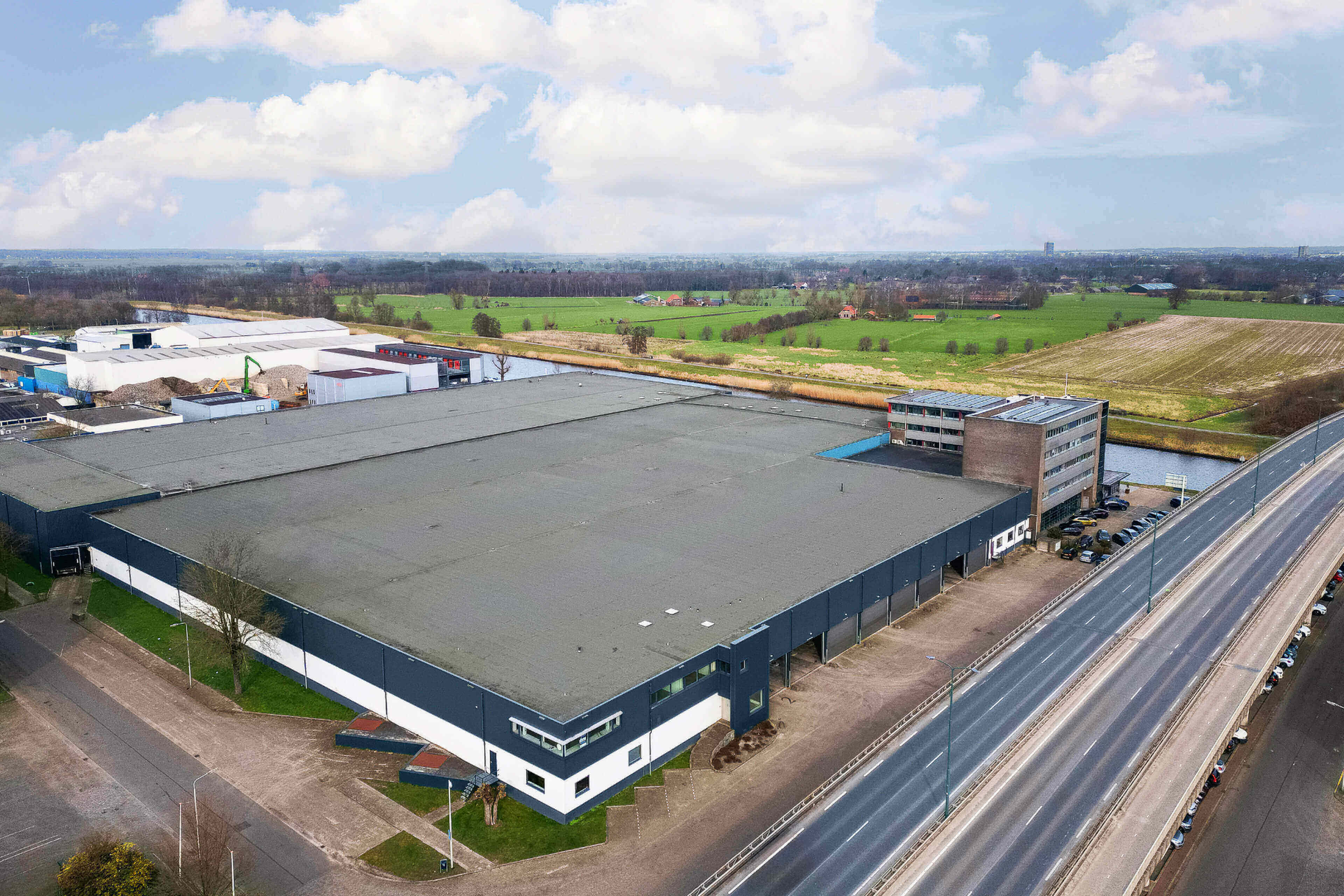 Bedrijfspand Vanadiumweg 13 Amersfoort