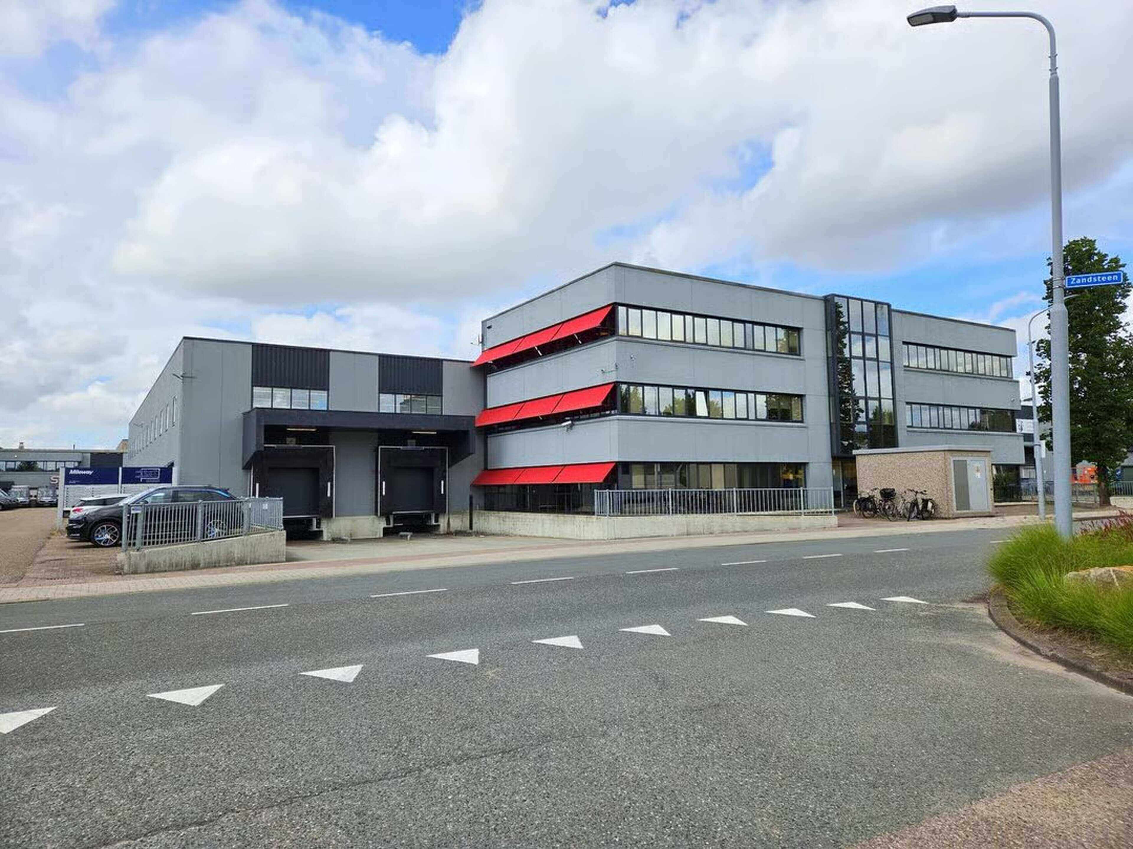 Bedrijfspand Hoeksteen 15 Hoofddorp
