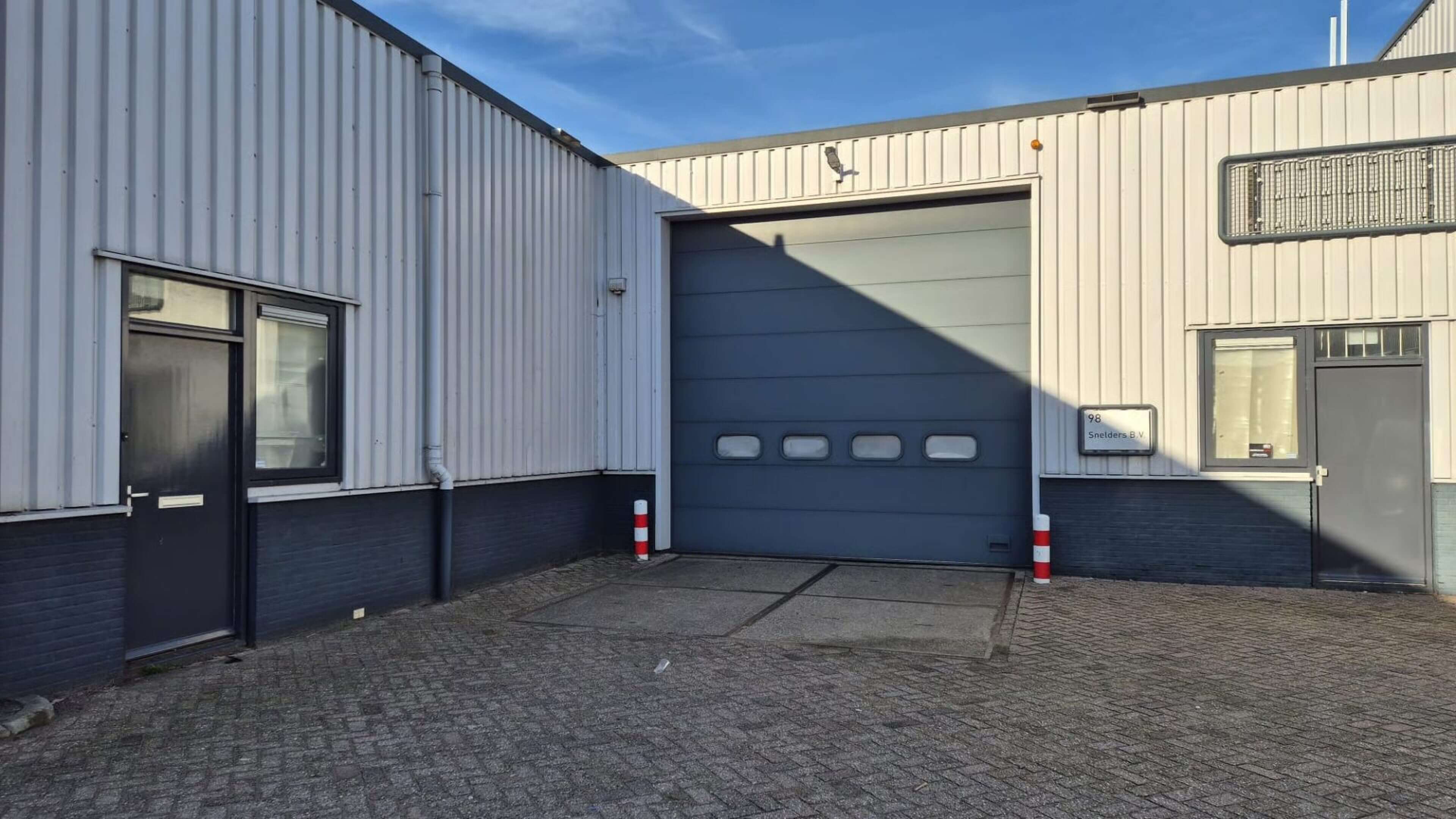Bedrijfspand Industrieweg 98-100 Westknollendam