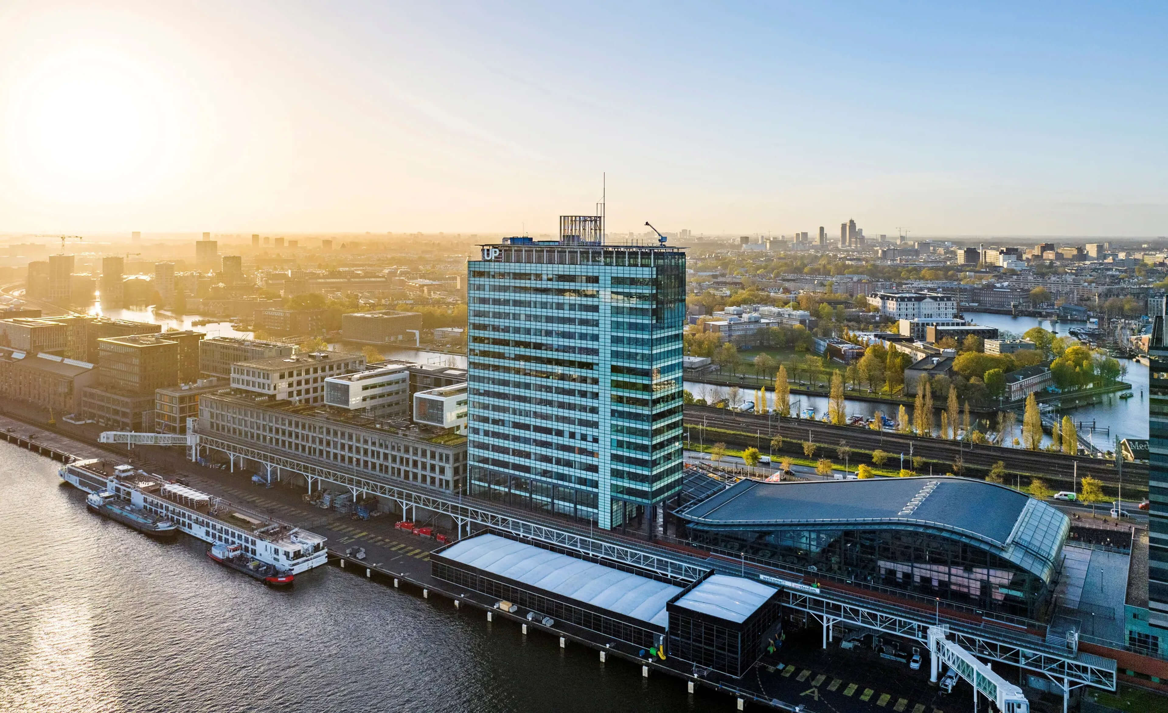Kantoorruimte Piet Heinkade 55 Amsterdam