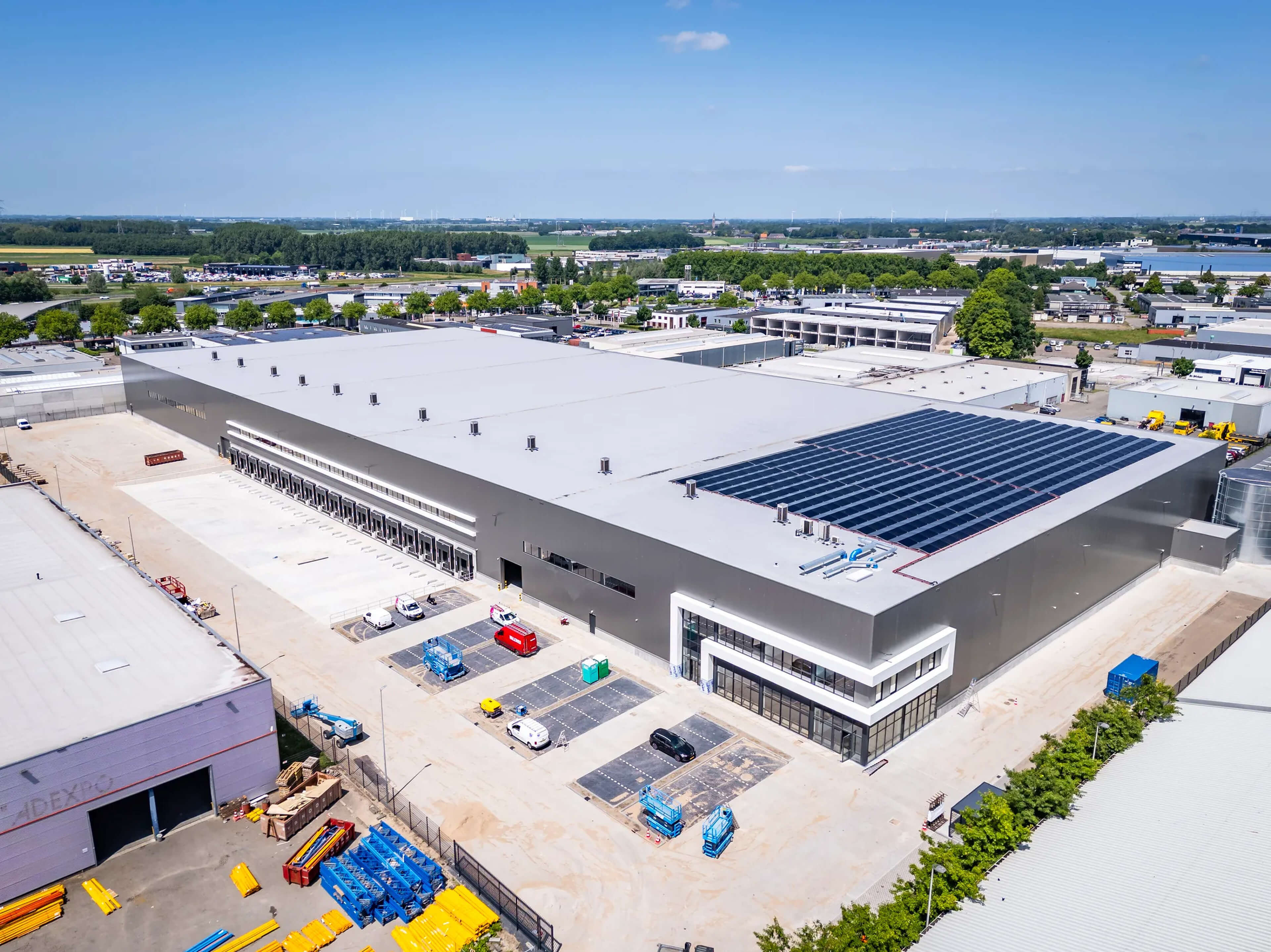 Bedrijfspand Stepvelden 12 Roosendaal