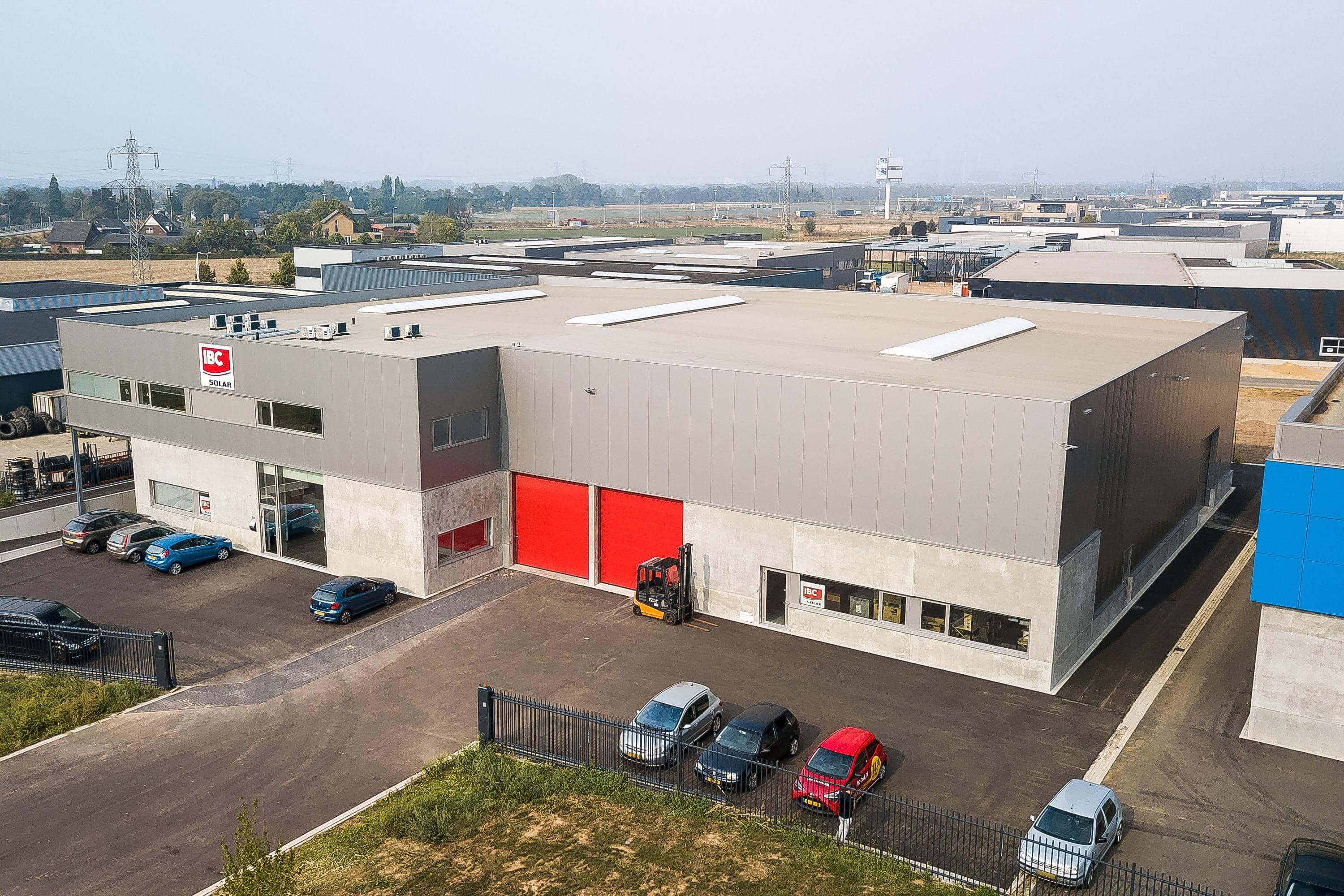 Bedrijfspand Industrieweg 1 A en B 0ong Echt