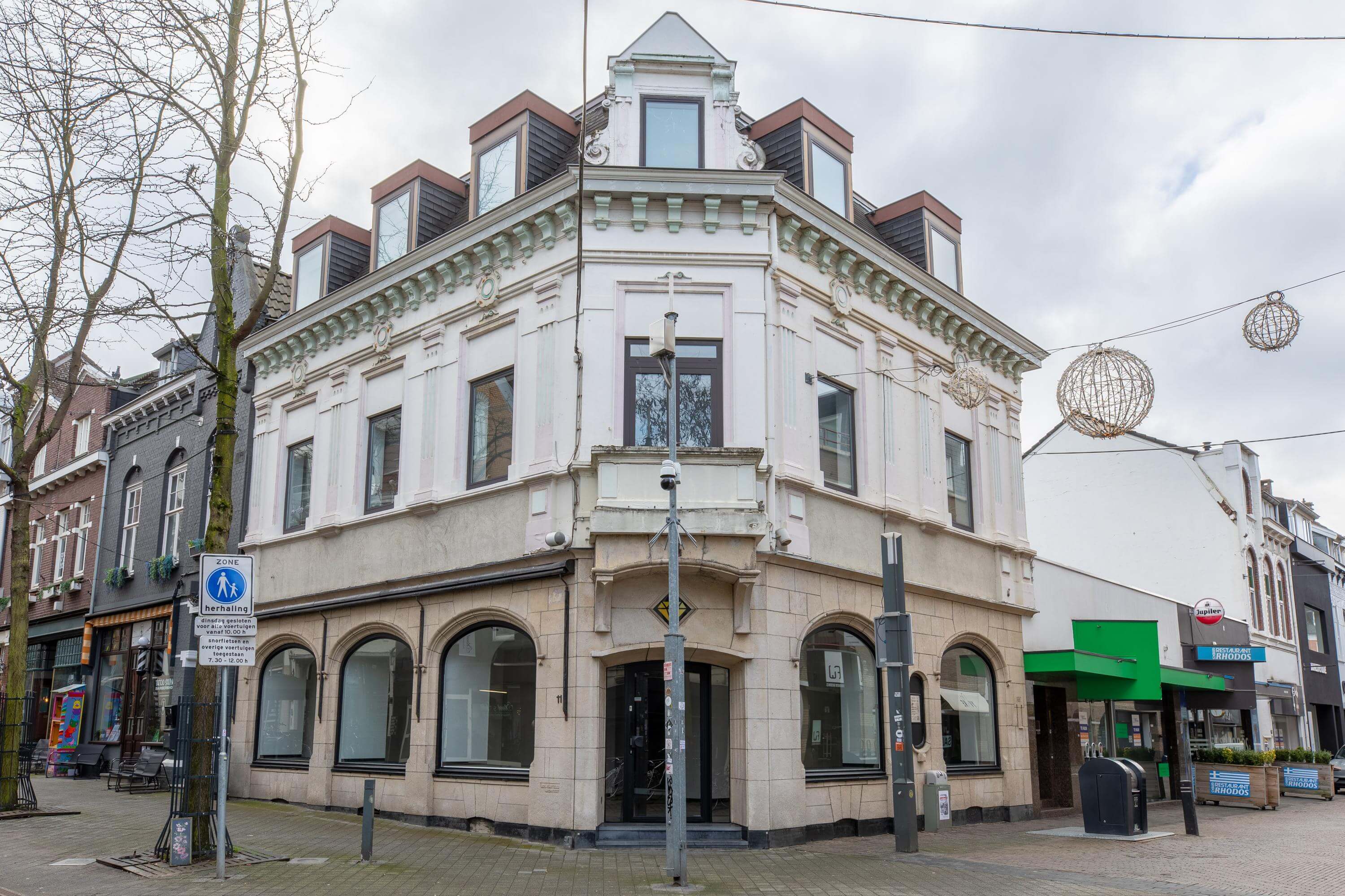 Winkelpand Oranje Nassaustraat 11 Heerlen