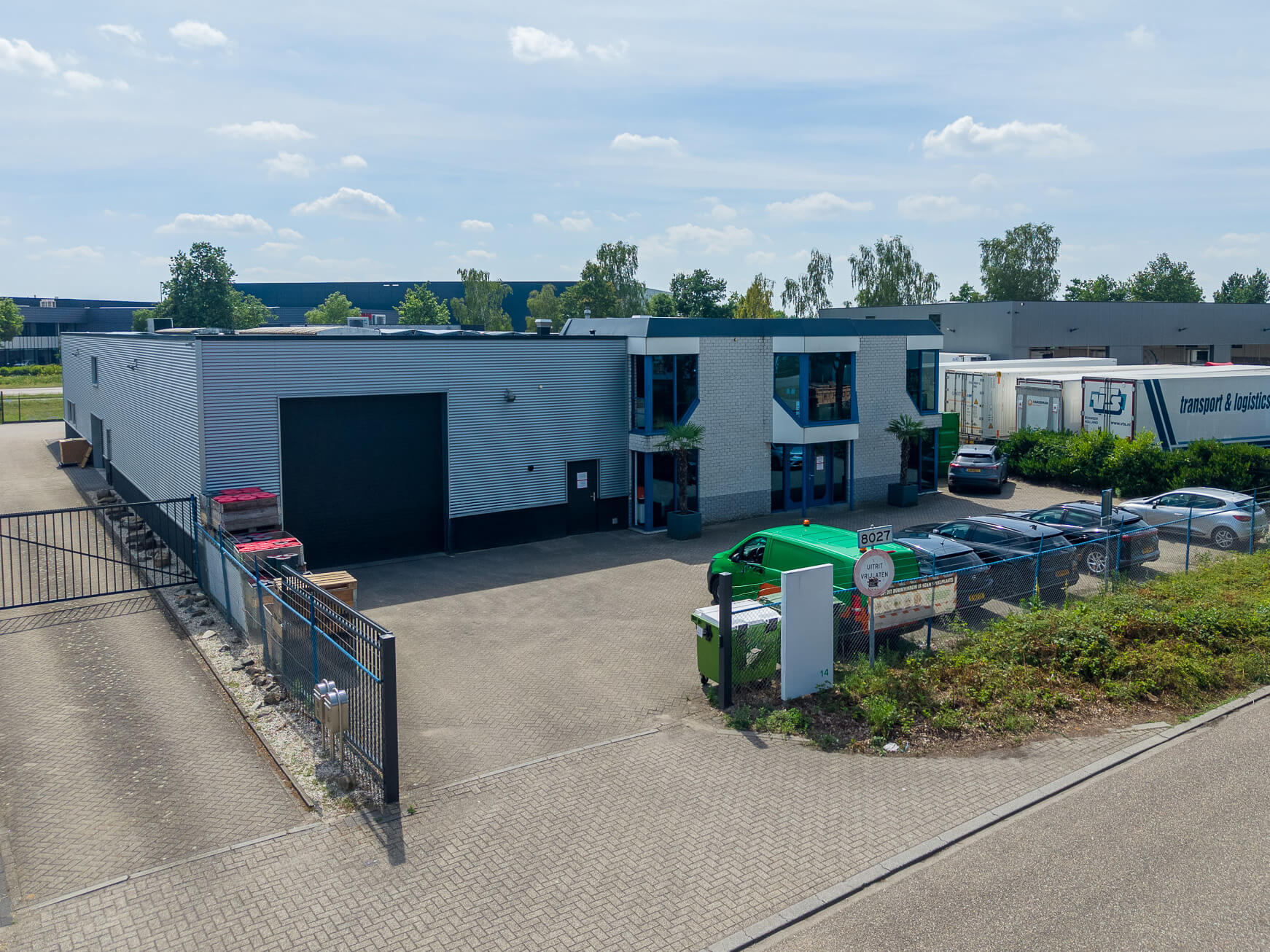 Bedrijfspand Willem Barentszweg 14 Venlo
